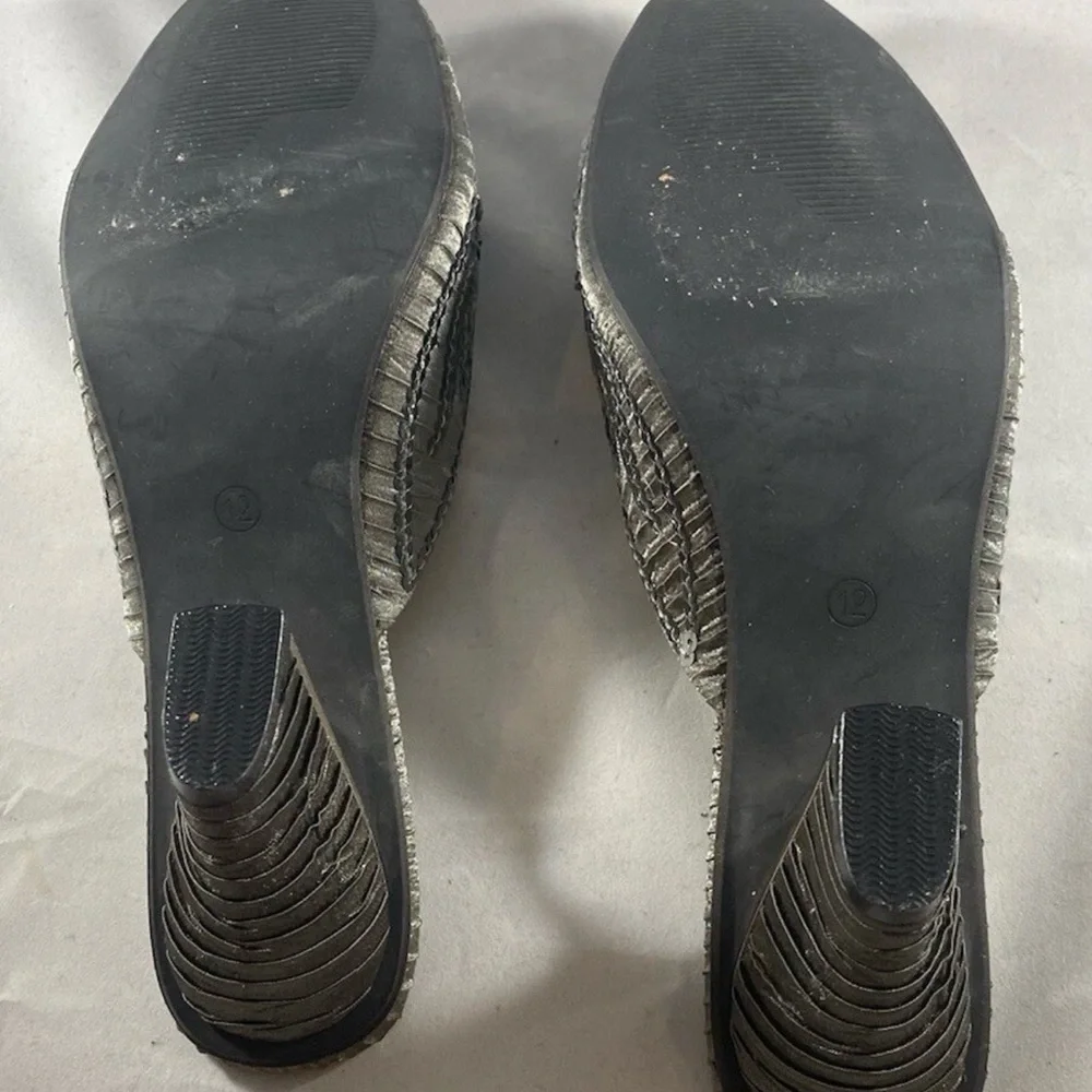 Women's Silver Sequin Flats - Picture 5 of 8